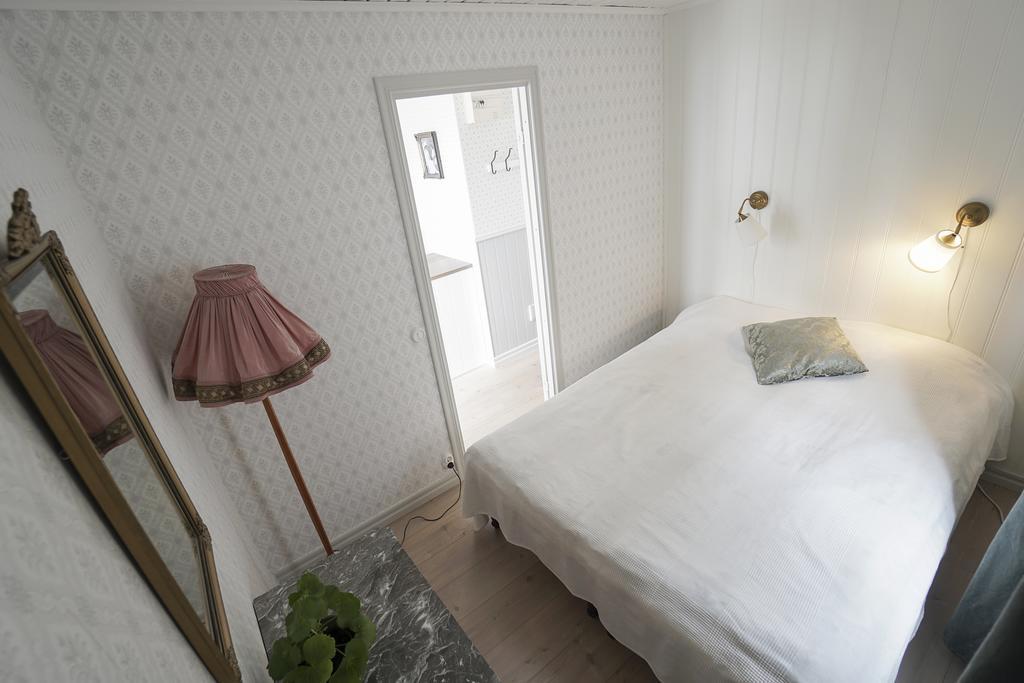 Anfasteroed Gardsvik - Badstugorna Ljungskile Luaran gambar